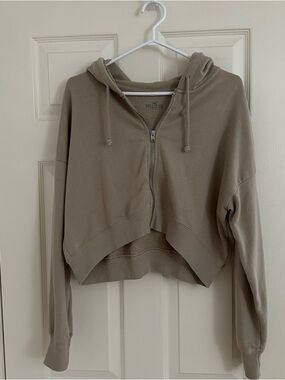 Hollister Cropped Zip Hoodie in Taupe Beige